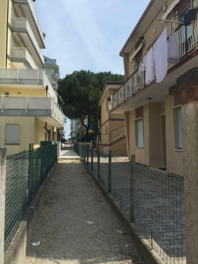 Casalina Lido di Jesolo Exterior foto